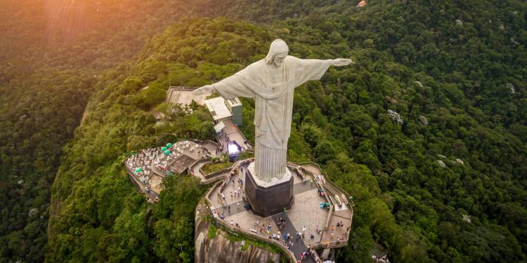 Quem realmente financiou o Cristo Redentor no Rio de Janeiro