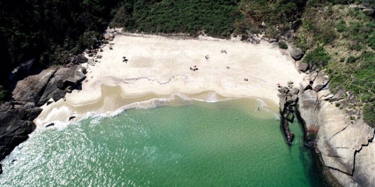 Praias com selo no Brasil se destacam como sustentáveis no verão
