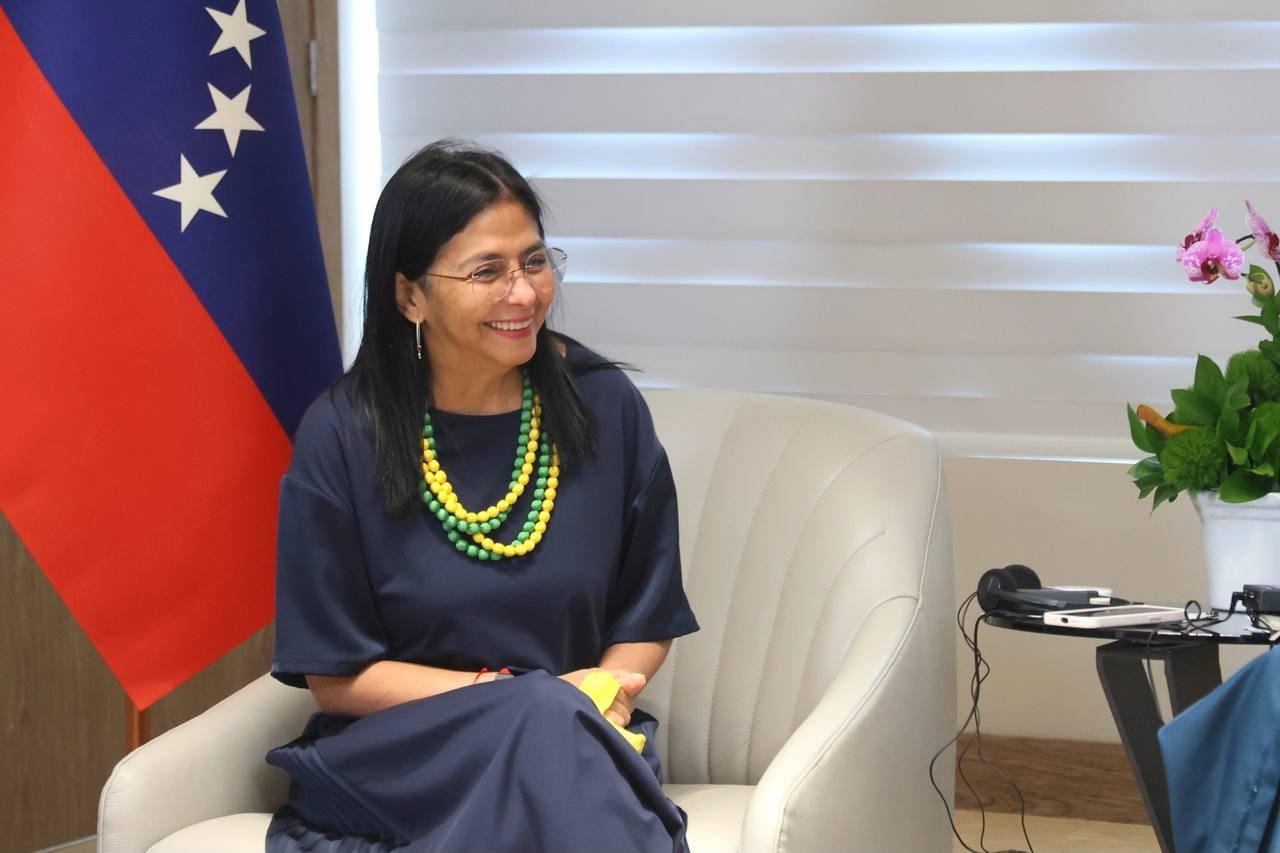 Venezuela anuncia retomada diplomática com EUA