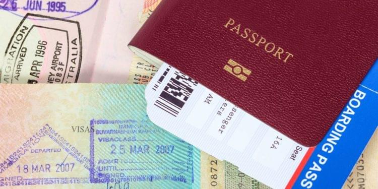 EUA suspendem vistos de imigração para 75 países; entenda