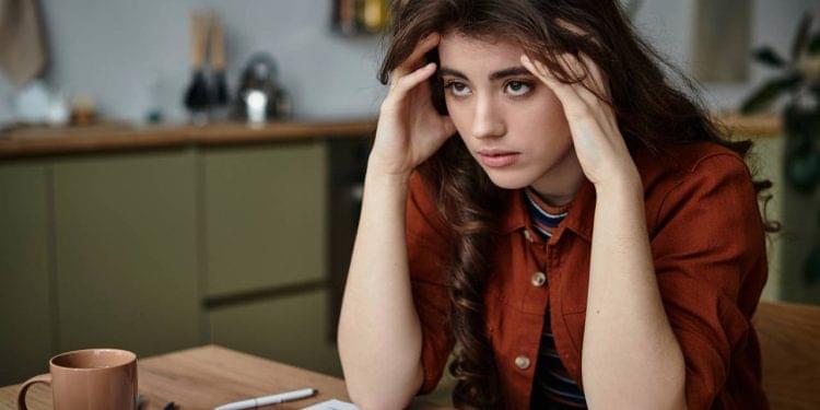 Por que estamos sempre cansados mesmo sem esforço físico?